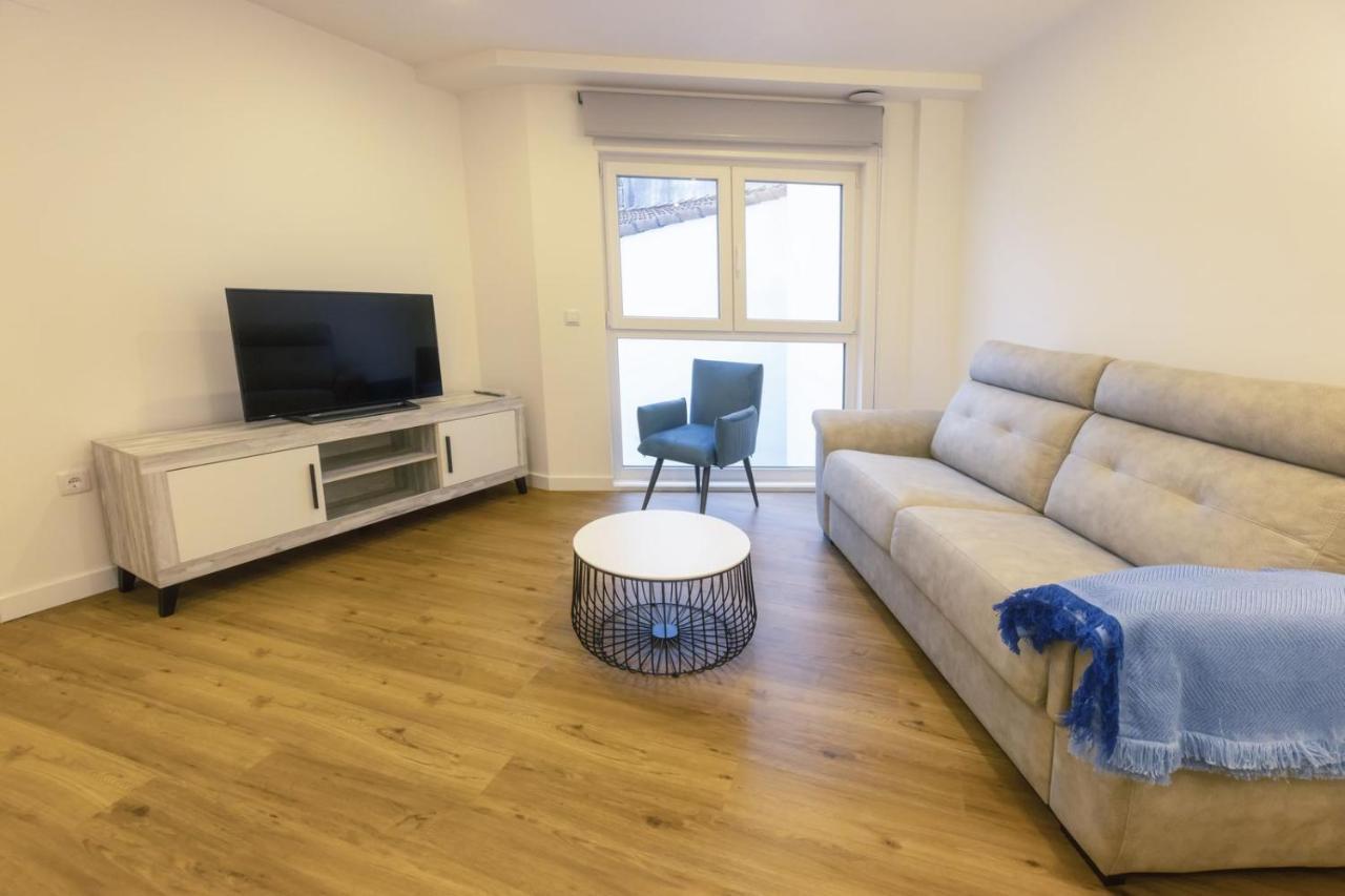 Apartamentos Centro Лянес Екстериор снимка